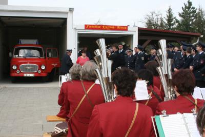 Foto des Albums: Einweihung der neuen Feuerwehr- Garage