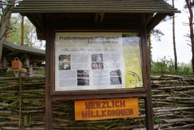 Foto des Albums: Einweihung des Radweges von Kemlitz nach Falkenberg mit Anschluss zum Höllberghof (01.05.2013)