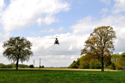 Foto des Albums: Bekämfung des Eichenprozessionsspinners aus der Luft (14.05.2013)