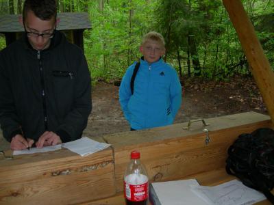 Foto des Albums: Unterricht am Lehrpfad der Oberschule Glöwen mit Grundschulteil (17. 05. 2013)