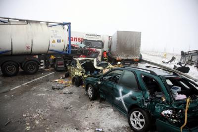 Foto des Albums: Massenkarambolage auf der A 17 (24. 12. 2010)