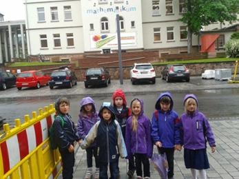 Foto des Albums: Kindergarten Abenteuerland zu Besuch im Mathematikum Gießen (04. 06. 2013)
