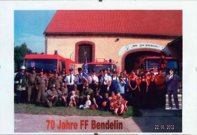 Foto des Albums: 70 Jahre FF Bendelin (22. 06. 2002)