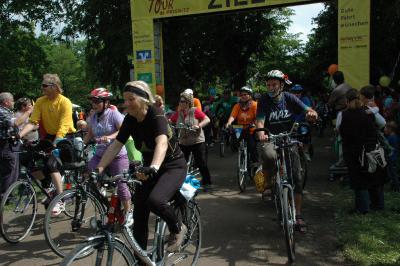 Foto des Albums: Tour de Prignitz 2013 Ankunft der Pritzwalker in Meyenburg am 01.06.2013