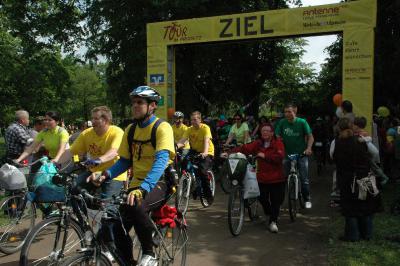Foto des Albums: Tour de Prignitz 2013 Ankunft der Pritzwalker in Meyenburg am 01.06.2013