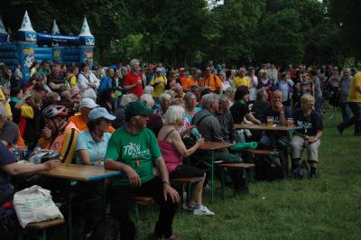 Foto des Albums: Tour de Prignitz 2013 Ankunft der Pritzwalker in Meyenburg am 01.06.2013