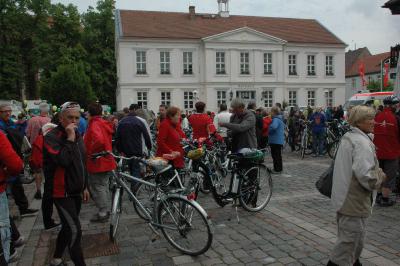 Foto des Albums: Tour de Prignitz 2013 Start der Pritzwalker nach Meyenburg am 01.06.2013