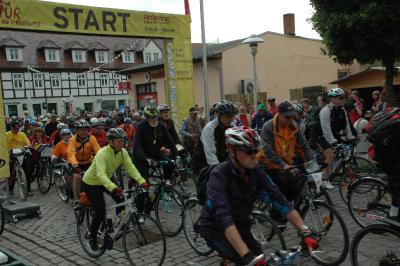 Foto des Albums: Tour de Prignitz 2013 Start der Pritzwalker nach Meyenburg am 01.06.2013