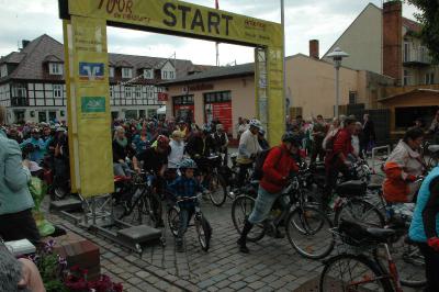 Foto des Albums: Tour de Prignitz 2013 Start der Pritzwalker nach Meyenburg am 01.06.2013