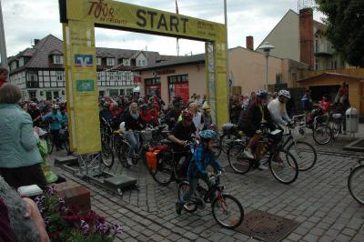 Foto des Albums: Tour de Prignitz 2013 Start der Pritzwalker nach Meyenburg am 01.06.2013