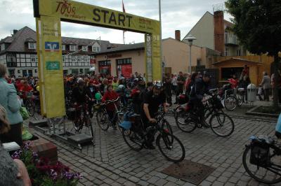 Foto des Albums: Tour de Prignitz 2013 Start der Pritzwalker nach Meyenburg am 01.06.2013