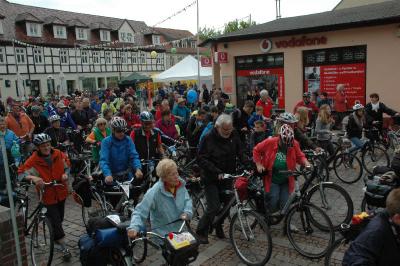 Foto des Albums: Tour de Prignitz 2013 Start der Pritzwalker nach Meyenburg am 01.06.2013