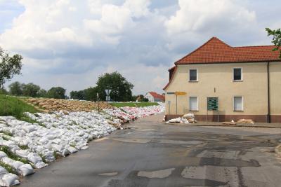 Foto des Albums: Bilder vom Hochwasser Mühlberg und Umgebung