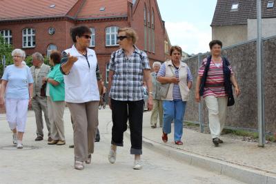 Foto des Albums: Brandenburger Seniorenwoche - Stadtrundgang mit Bürgermeister (18.06.2013)