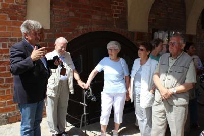 Foto des Albums: Brandenburger Seniorenwoche - Stadtrundgang mit Bürgermeister (18.06.2013)