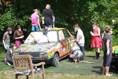 Foto des Albums: Graffiti-Auto (27. 05. 2011)