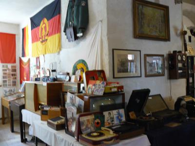 Foto: Steinbrecher  (Bild vergr&ouml;&szlig;ern)
