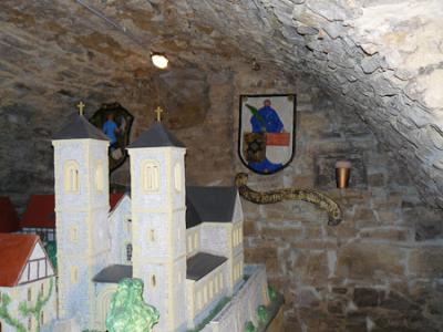 Foto: Steinbrecher  (Bild vergr&ouml;&szlig;ern)