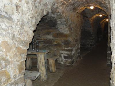 Foto: Steinbrecher  (Bild vergr&ouml;&szlig;ern)