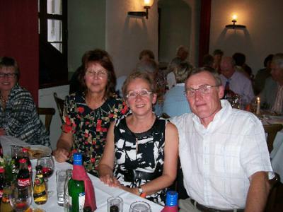 Fotos: Frau B. H&ouml;hndorf  (Bild vergr&ouml;&szlig;ern)