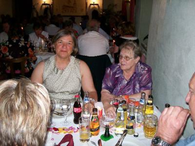 Fotos: Frau B. H&ouml;hndorf  (Bild vergr&ouml;&szlig;ern)