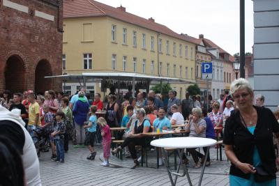 Foto des Albums: 5. Mittsommernacht-Shopping in Wittstock (05.07.2013)