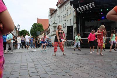 Foto des Albums: 5. Mittsommernacht-Shopping in Wittstock (05.07.2013)