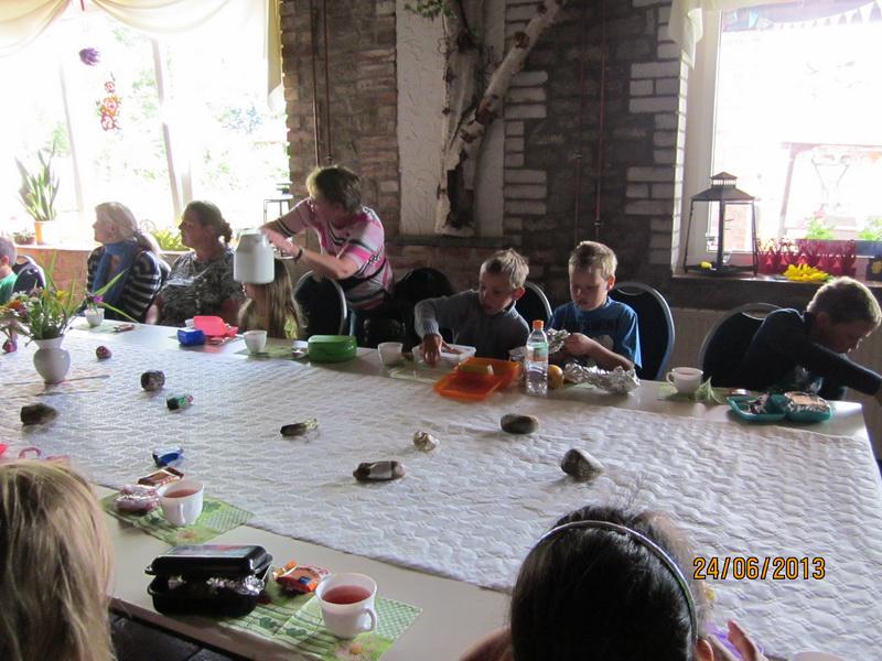 Bild: Es gibt selbgemachten Kräutertee