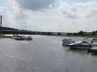 Foto des Albums: Neue Brücken bauen - Sommercamp 2013 am Bootshaus Delphin