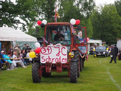 Foto des Albums: Dorf - & Sportfest   "Festumzug" (29. 06. 2013)