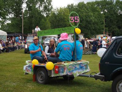 Foto des Albums: Dorf - & Sportfest   "Festumzug" (29. 06. 2013)