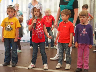 Foto des Albums: Dorf - & Sportfest " Kinder-Programm" (30. 06. 2013)