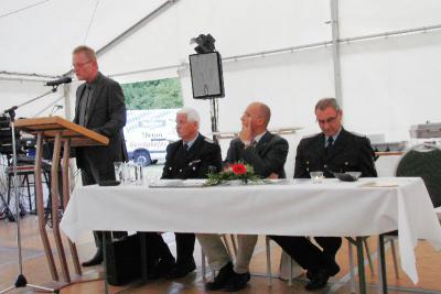 Foto des Albums: 100 Jahre Feuerwehr und Dorffest gemeinsam gefeiert