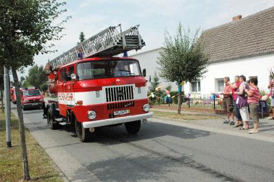 Foto des Albums: 100 Jahre Feuerwehr und Dorffest gemeinsam gefeiert