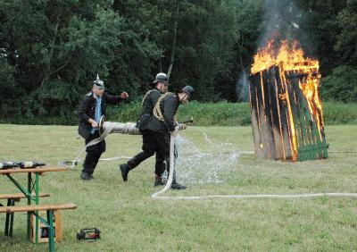 Foto des Albums: 100 Jahre Feuerwehr und Dorffest gemeinsam gefeiert