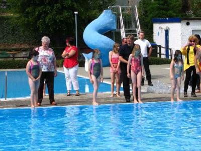 Foto des Albums: Eröffnung der Freibadsaison Augsdorf 2011