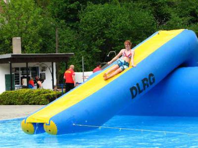 Foto des Albums: Eröffnung der Freibadsaison Augsdorf 2011