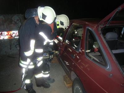 Foto des Albums: PKW-Fahrer übersieht Straßensperrung
