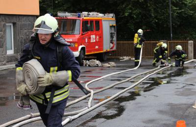 Foto des Albums: Fit für`s Feuer - Wettkampf 2013 (08. 09. 2013)