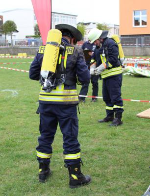 Foto des Albums: Fit für`s Feuer - Wettkampf 2013 (08. 09. 2013)