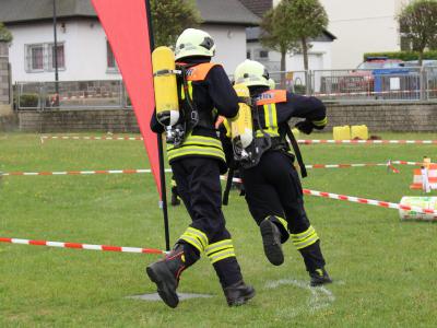 Foto des Albums: Fit für`s Feuer - Wettkampf 2013 (08. 09. 2013)