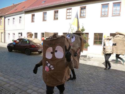 Foto des Albums: Umzug zum Kinder- und Heimatfest 2013