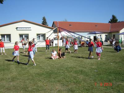 Foto des Albums: Programm der Kinder zum Kinder-u.Heimatfest