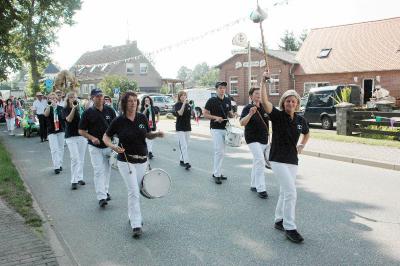 Foto des Albums: Dorf-Ernte-Fest in Steffenshagen
