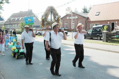 Foto des Albums: Dorf-Ernte-Fest in Steffenshagen