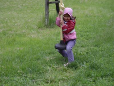 Foto des Albums: Unternehmen mit den zukünftigen Schulkindern Nr. 2 (04.07.2013)