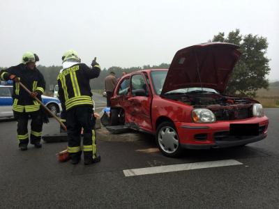 Foto des Albums: Einsatz 157/2013 - Verkehrsunfall