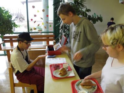 Foto des Albums: Arbeit unserer Praktikumsgruppe Schulkiosk
