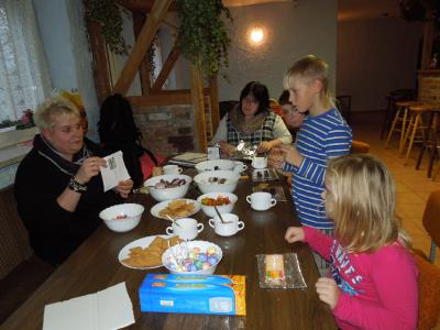 Foto des Albums: Adventsbasteln im Jugendclub Nord