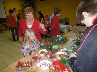 Foto des Albums: Adventsbasteln im Jugendclub Nord